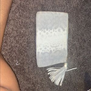 Snake skin clutch